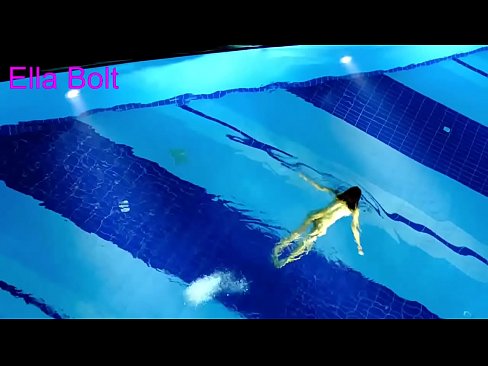 ❤️ මට නැරඹීම නැවැත්විය නොහැක, තරුණ රන්වන්තිය ELLA BOLT නිවාඩු නිකේතනයේ තටාකයේ නිරුවතින් පිහිනීමට හසු විය ❤❌ නිකම් කාමුක si.appassistance.ru ☑